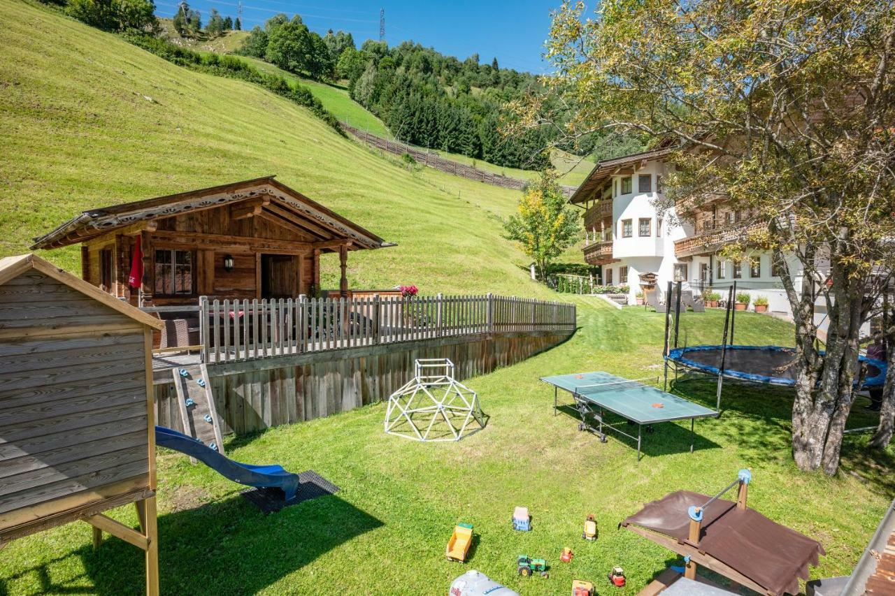 Hotel Garni Hanslerhof " Urlaub Am Bauernhof " Gerlos Exterior photo