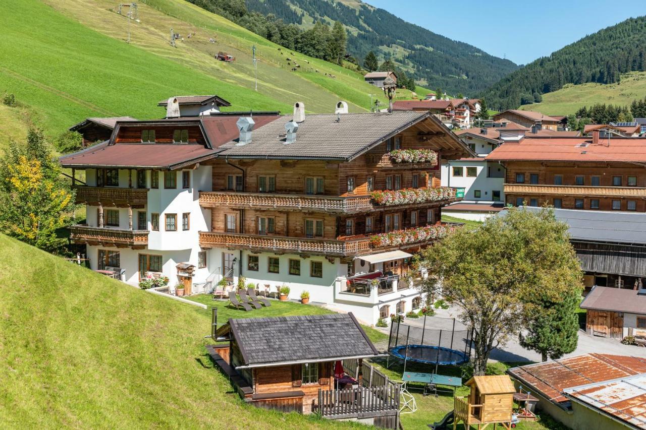 Hotel Garni Hanslerhof " Urlaub Am Bauernhof " Gerlos Exterior photo